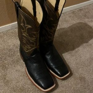 Men’s Justin smooth ostrich boots size 11